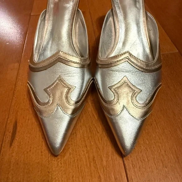 Maeve Silver and Gold kitten Heel mules sz 8.5 - Picture 5 of 7